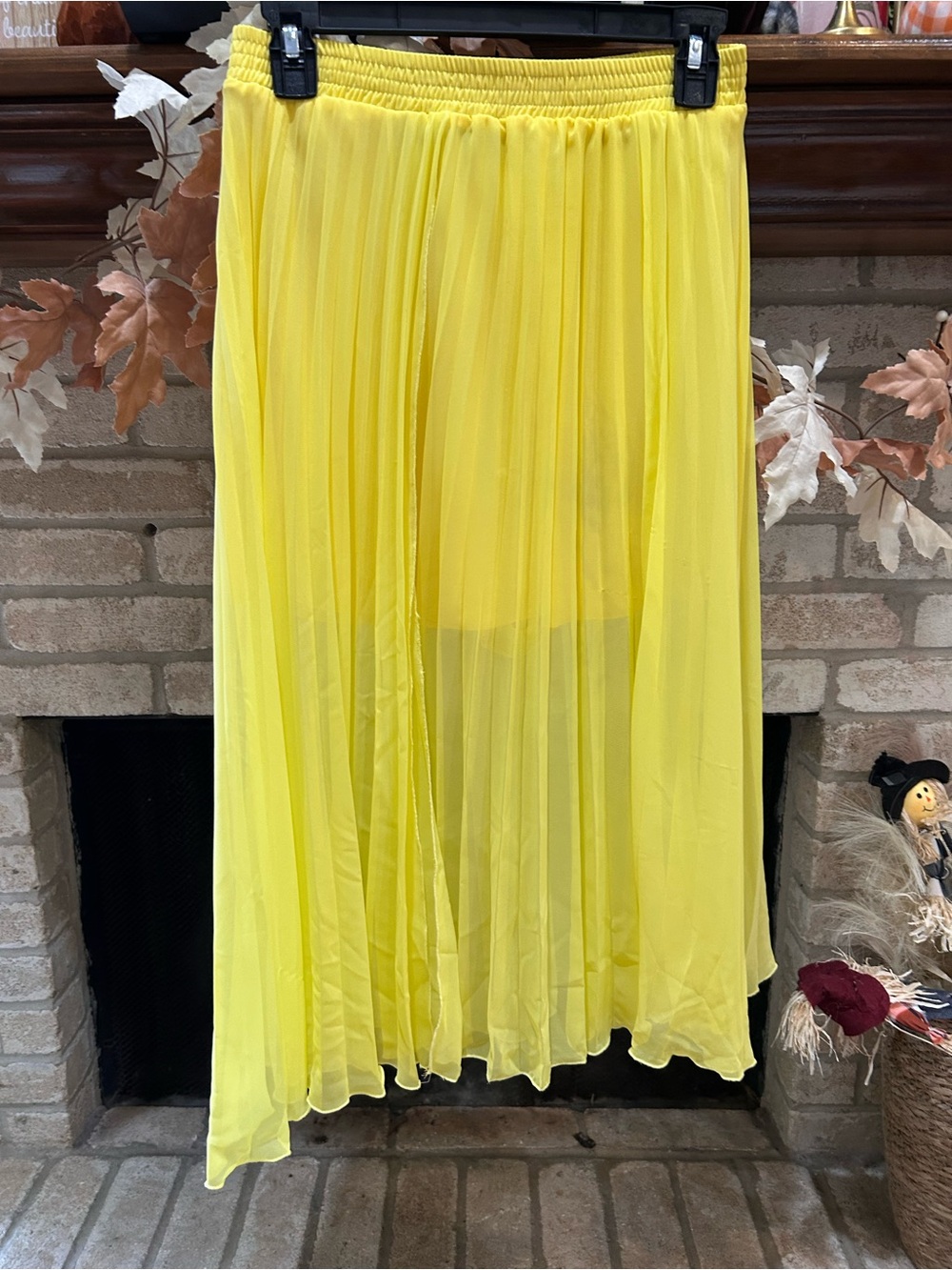 Zara Yellow Pleated Maxi Skirt EUC